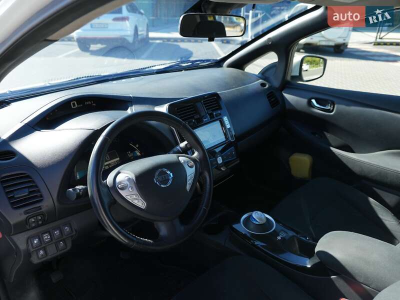Хэтчбек Nissan Leaf 2017 в Ирпене