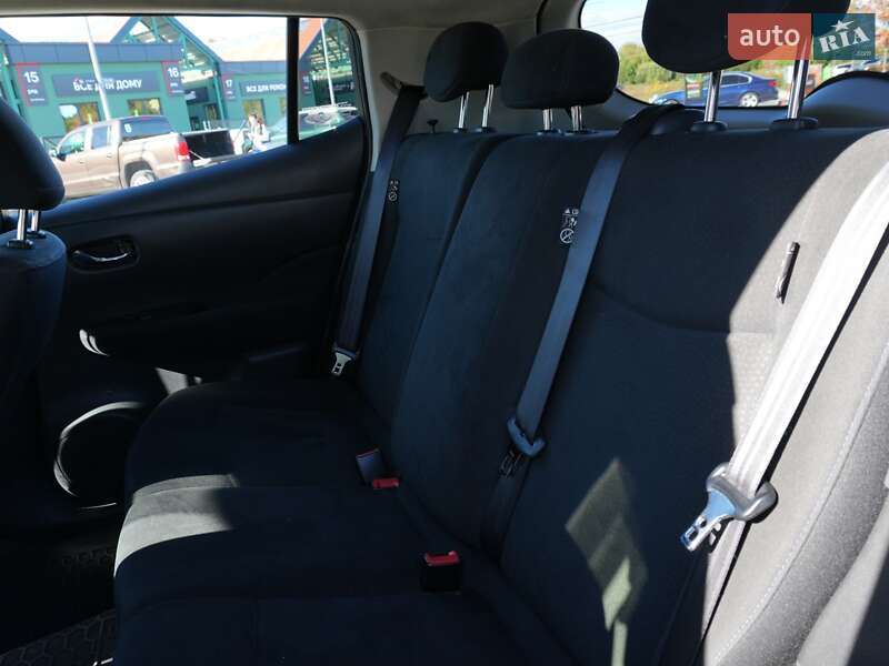 Хэтчбек Nissan Leaf 2017 в Ирпене