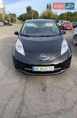 Хэтчбек Nissan Leaf 2016 в Ровно