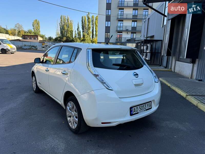 Хетчбек Nissan Leaf 2014 в Ужгороді фото 9 Хетчбек Nissan Leaf 2014 в Ужгороді