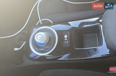 Хэтчбек Nissan Leaf 2017 в Житомире