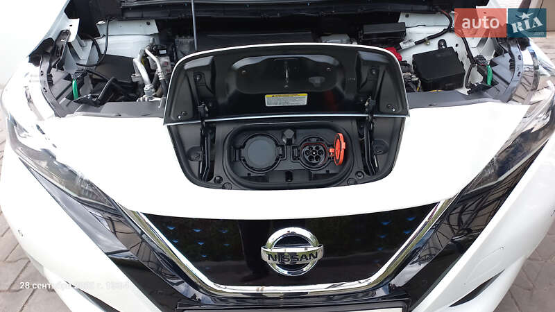 Хетчбек Nissan Leaf 2018 в Полтаві