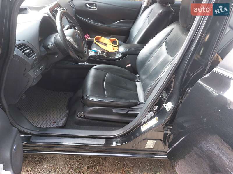 Хэтчбек Nissan Leaf 2014 в Черкассах