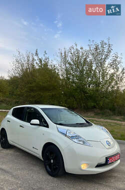 Хэтчбек Nissan Leaf 2012 в Ровно