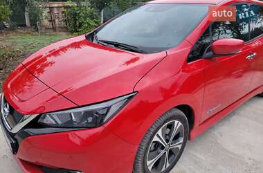 Хетчбек Nissan Leaf 2018 в Вінниці