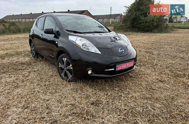 Хэтчбек Nissan Leaf 2016 в Луцке