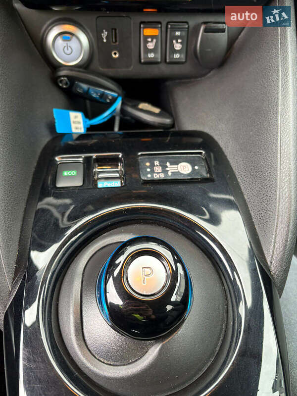 Хетчбек Nissan Leaf 2018 в Рівному