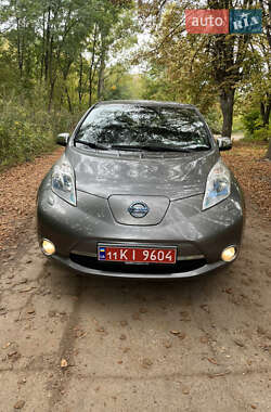 Хэтчбек Nissan Leaf 2014 в Полтаве