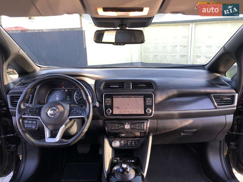 Хэтчбек Nissan Leaf 2020 в Мукачево