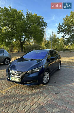 Хэтчбек Nissan Leaf 2018 в Кропивницком