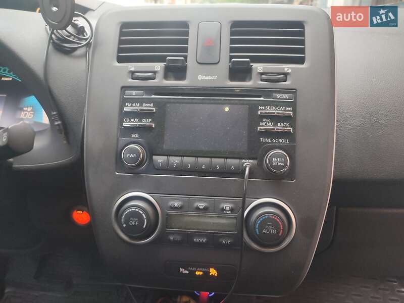 Хэтчбек Nissan Leaf 2014 в Харькове