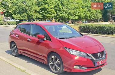 Хетчбек Nissan Leaf 2018 в Миколаєві