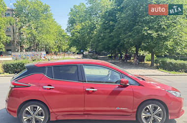 Хетчбек Nissan Leaf 2018 в Миколаєві