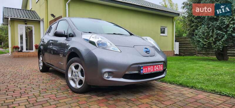 Nissan Leaf 2014