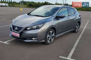 Хэтчбек Nissan Leaf 2018 в Ровно