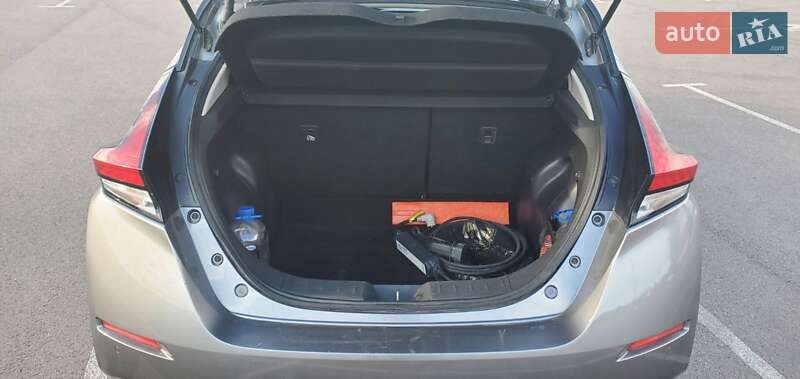 Хетчбек Nissan Leaf 2018 в Рівному