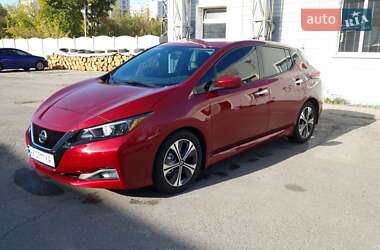 Хетчбек Nissan Leaf 2022 в Харкові