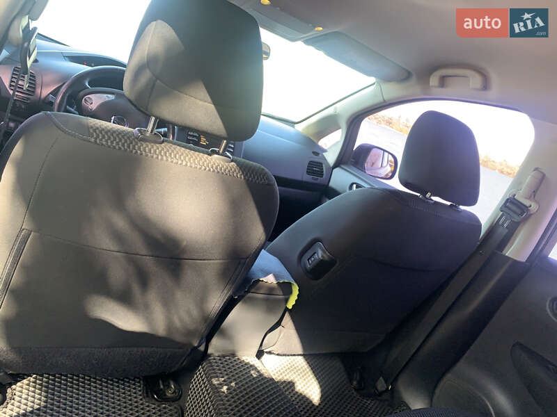 Хэтчбек Nissan Leaf 2014 в Днепре фото 10 Хэтчбек Nissan Leaf 2014 в Днепре
