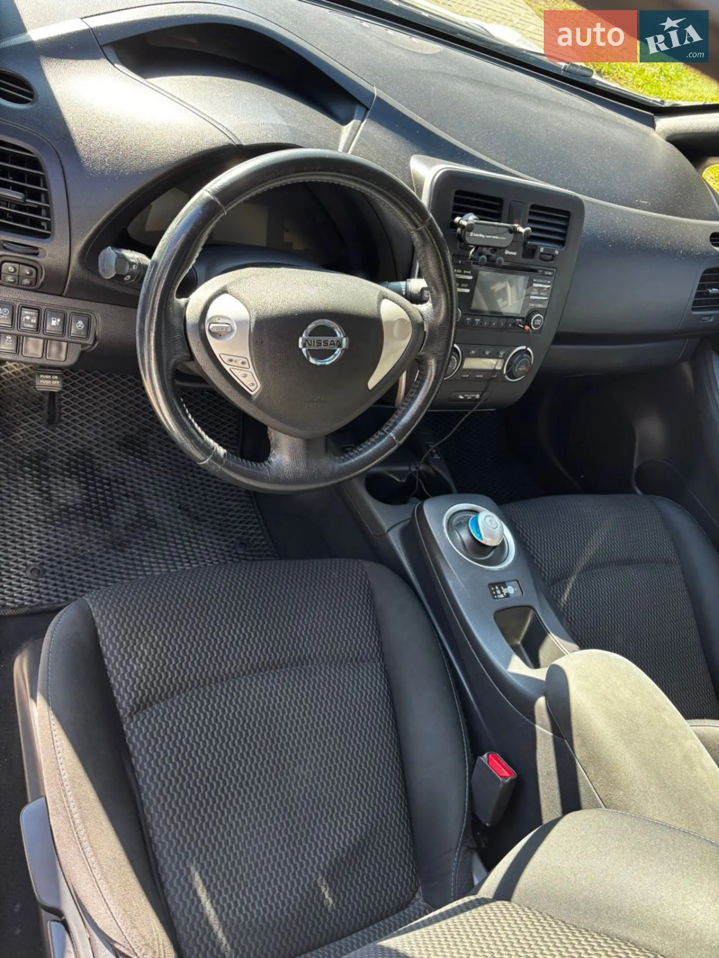 2013 Nissan Leaf - мініатюра 5