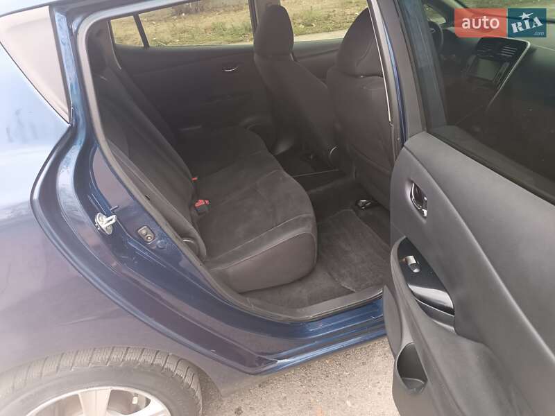 Хэтчбек Nissan Leaf 2017 в Одессе