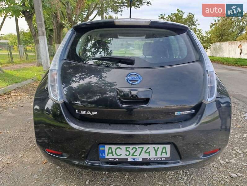 Хэтчбек Nissan Leaf 2013 в Луцке