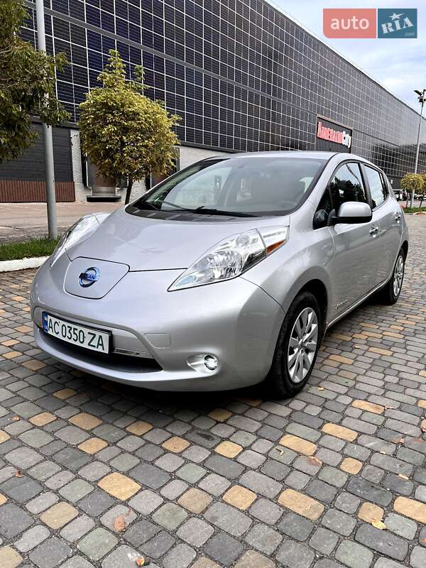 Хэтчбек Nissan Leaf 2017 в Луцке фото 6 Хэтчбек Nissan Leaf 2017 в Луцке
