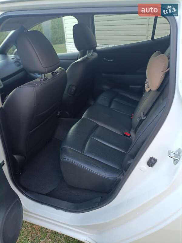 Хетчбек Nissan Leaf 2014 в Кропивницькому фото 7 Хетчбек Nissan Leaf 2014 в Кропивницькому
