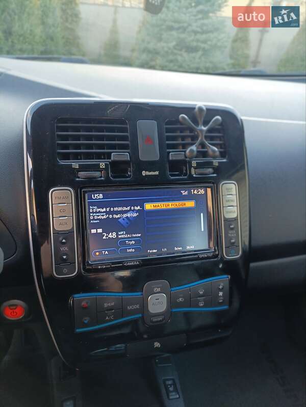 Хетчбек Nissan Leaf 2014 в Кропивницькому фото 18 Хетчбек Nissan Leaf 2014 в Кропивницькому