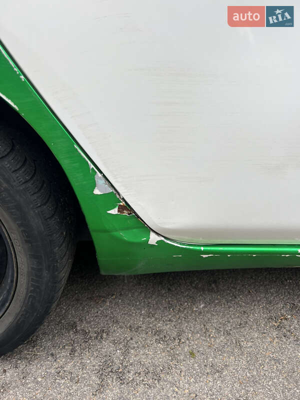 Хэтчбек Nissan Leaf 2015 в Днепре фото 8 Хэтчбек Nissan Leaf 2015 в Днепре