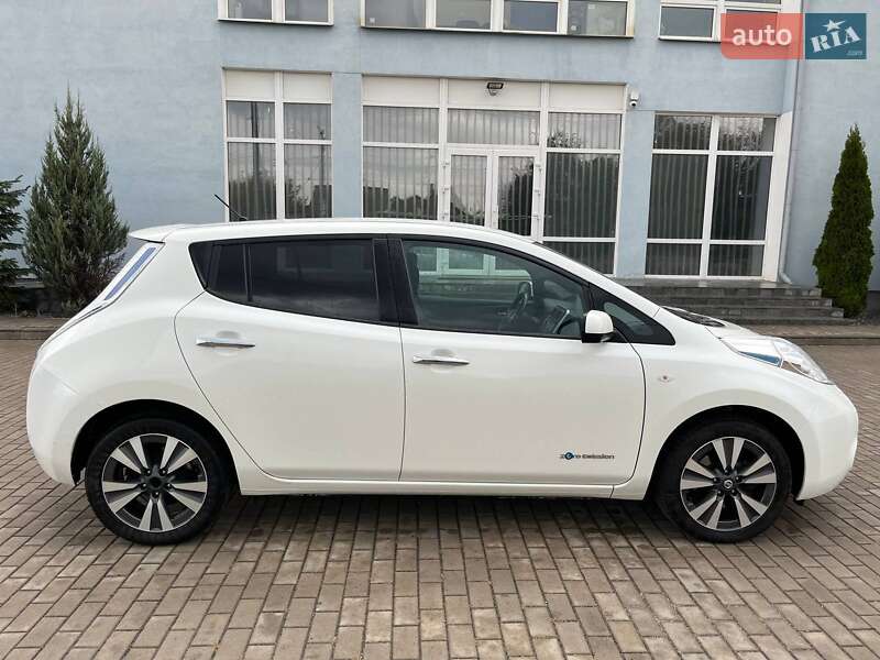 Хэтчбек Nissan Leaf 2015 в Житомире фото 8 Хэтчбек Nissan Leaf 2015 в Житомире