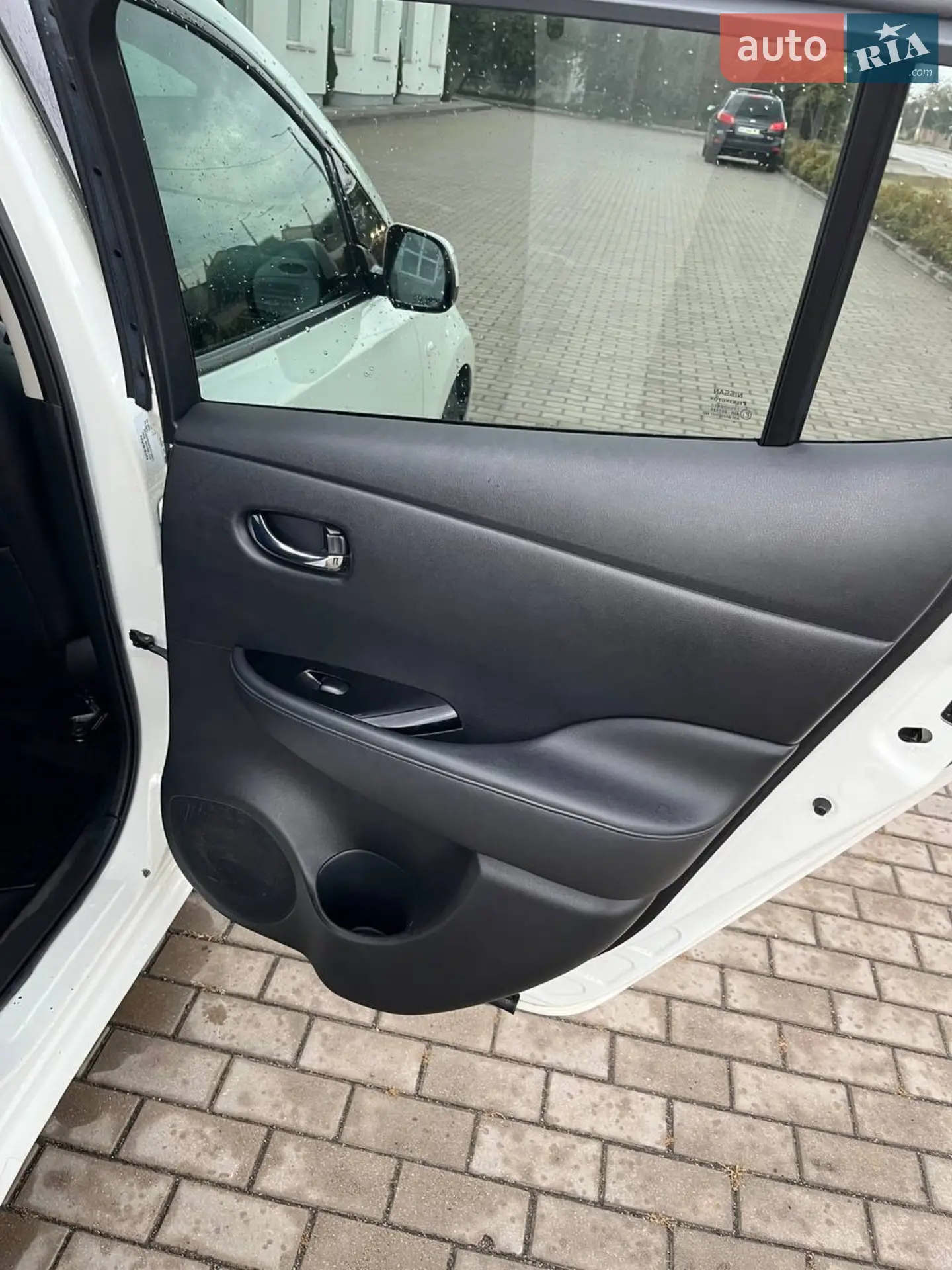 2015 Nissan Leaf - мініатюра 20