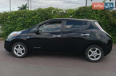 Хетчбек Nissan Leaf 2015 в Києві