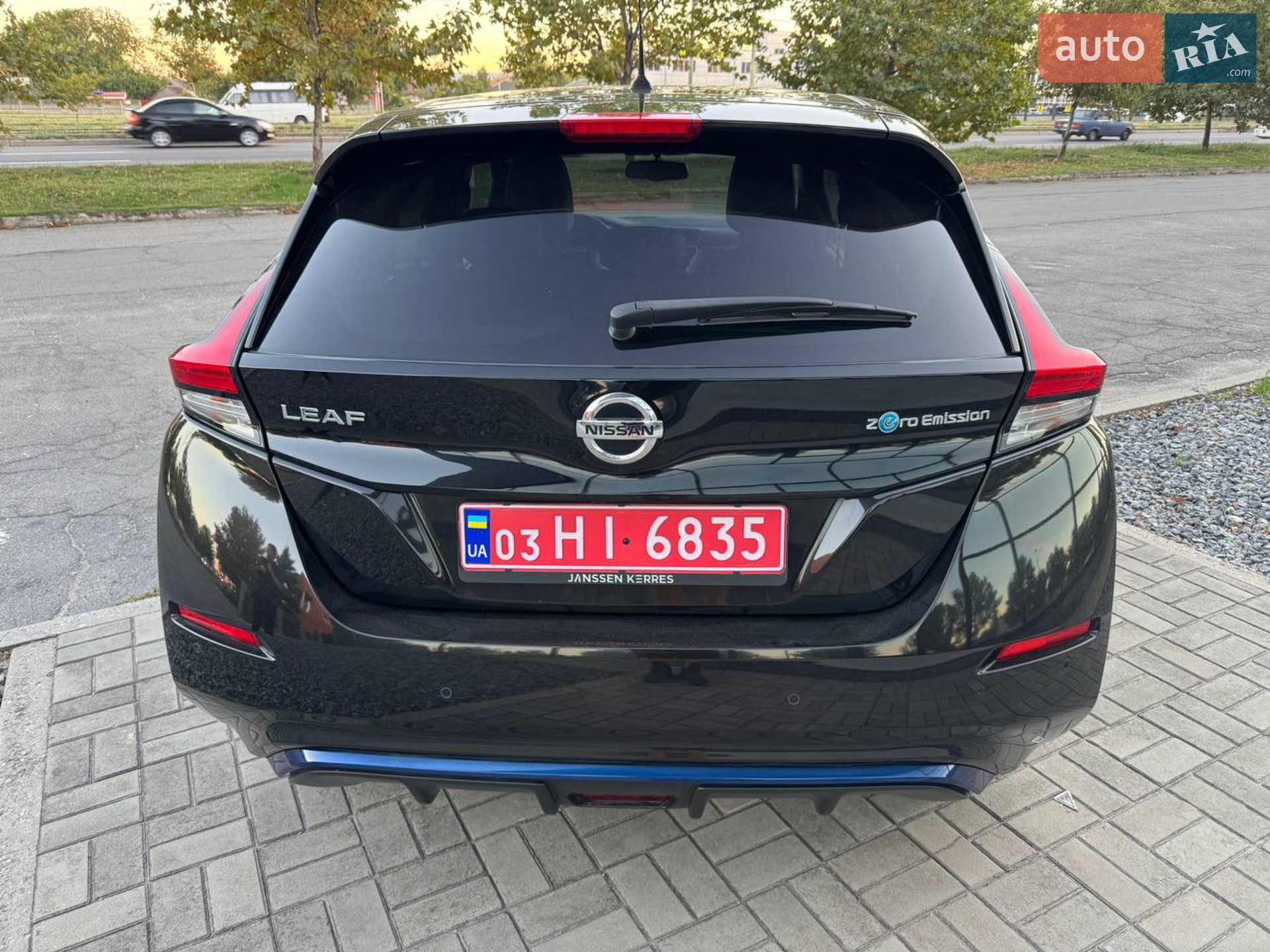 2020 Nissan Leaf - мініатюра 8