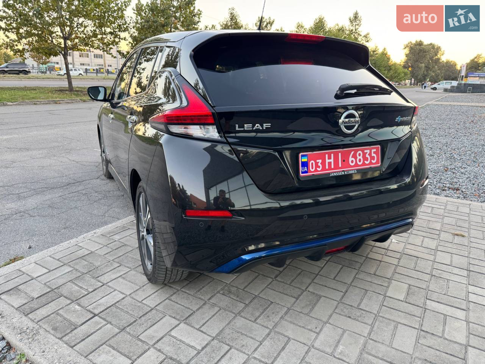 2020 Nissan Leaf - мініатюра 10