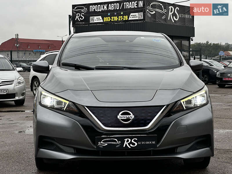 Хэтчбек Nissan Leaf 2019 в Киеве