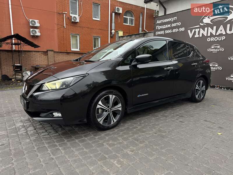 Хетчбек Nissan Leaf 2018 в Вінниці фото 12 Хетчбек Nissan Leaf 2018 в Вінниці