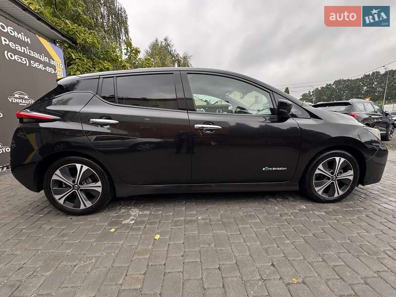 Хетчбек Nissan Leaf 2018 в Вінниці фото 19 Хетчбек Nissan Leaf 2018 в Вінниці