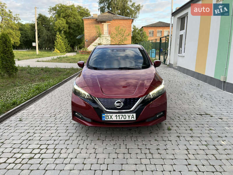 Хэтчбек Nissan Leaf 2019 в Каменец-Подольском фото 28 Хэтчбек Nissan Leaf 2019 в Каменец-Подольском