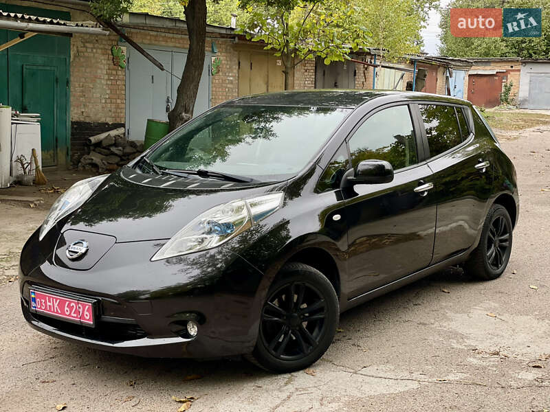 Nissan Leaf 2014