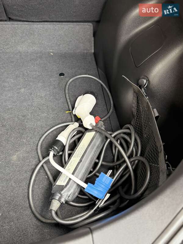 Хэтчбек Nissan Leaf 2018 в Одессе