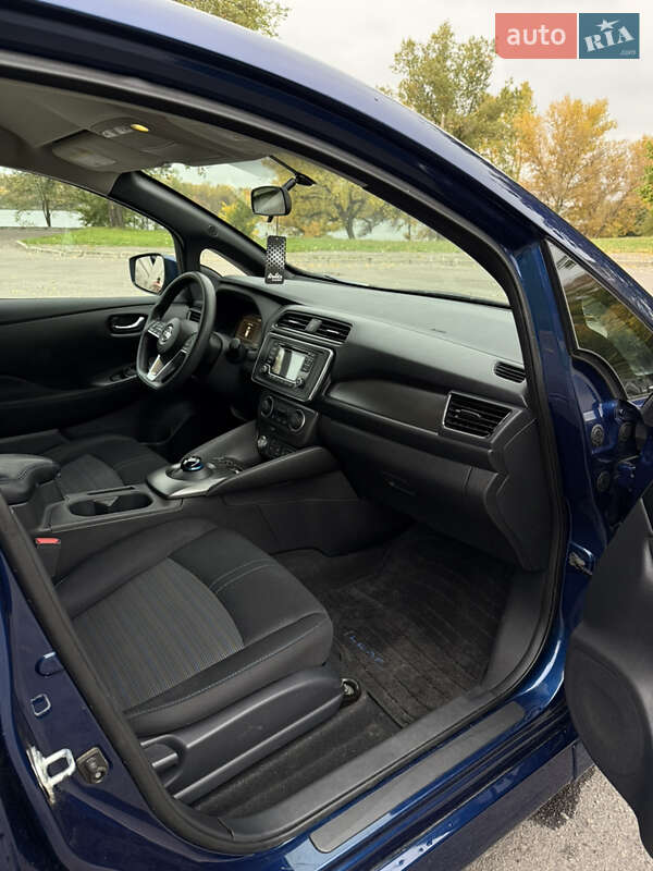 Хэтчбек Nissan Leaf 2018 в Кременчуге фото 21 Хэтчбек Nissan Leaf 2018 в Кременчуге