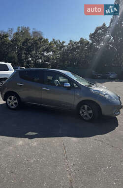 Хэтчбек Nissan Leaf 2014 в Харькове