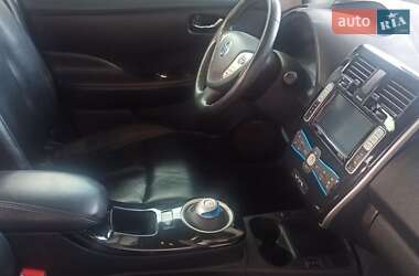 Хетчбек Nissan Leaf 2017 в 