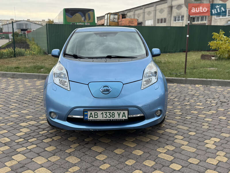 Хетчбек Nissan Leaf 2013 в Вінниці
