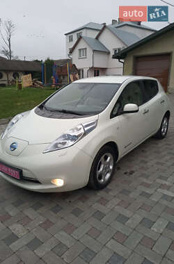 Хэтчбек Nissan Leaf 2012 в Тернополе