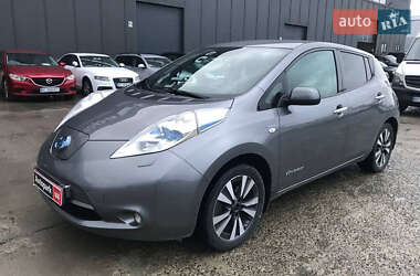 Хэтчбек Nissan Leaf 2016 в Львове