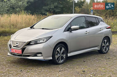 Хэтчбек Nissan Leaf 2021 в Львове