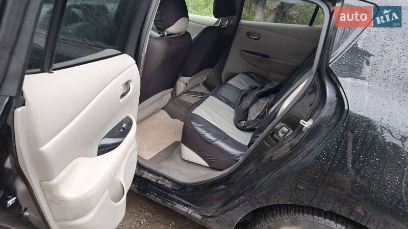 Хетчбек Nissan Leaf 2011 в Білій Церкві