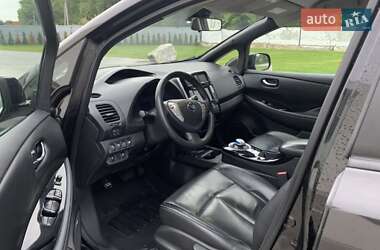 Хетчбек Nissan Leaf 2014 в Вараші
