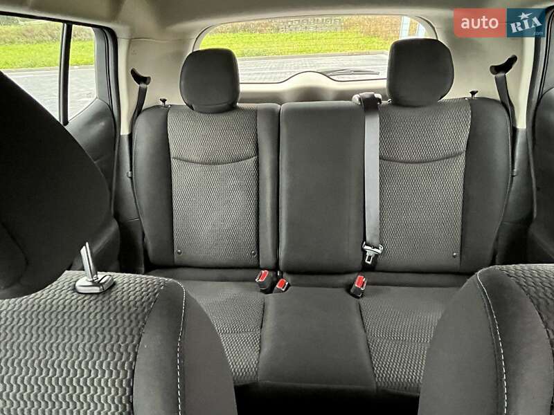 Хэтчбек Nissan Leaf 2017 в Львове